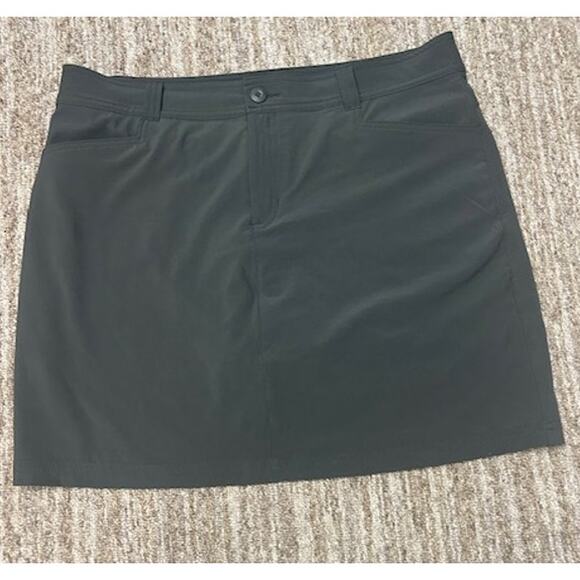 Eddie Bauer Skort Womens Gray Skirt Short Liner Hiking Outdoors Stretch Size 10 - Picture 1 of 9